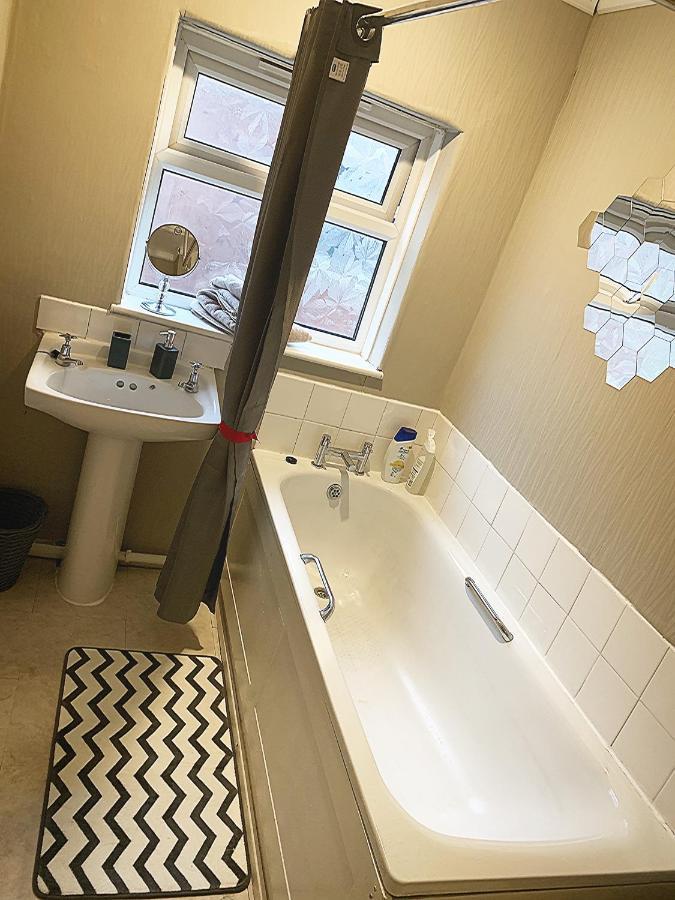 Double Room Bentilee Bucknall  Eksteriør bilde