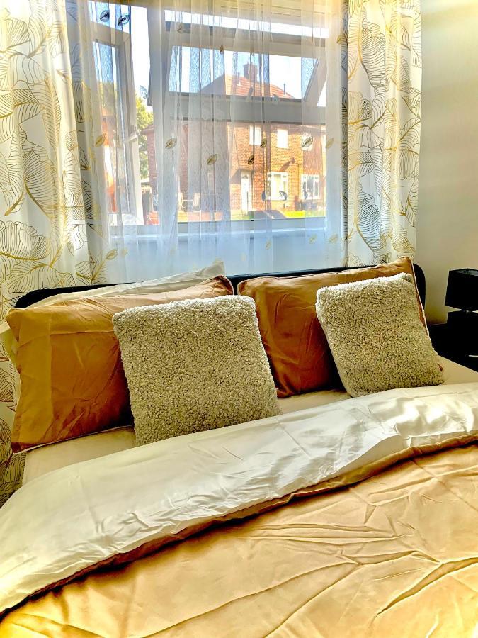 Double Room Bentilee Bucknall  Eksteriør bilde